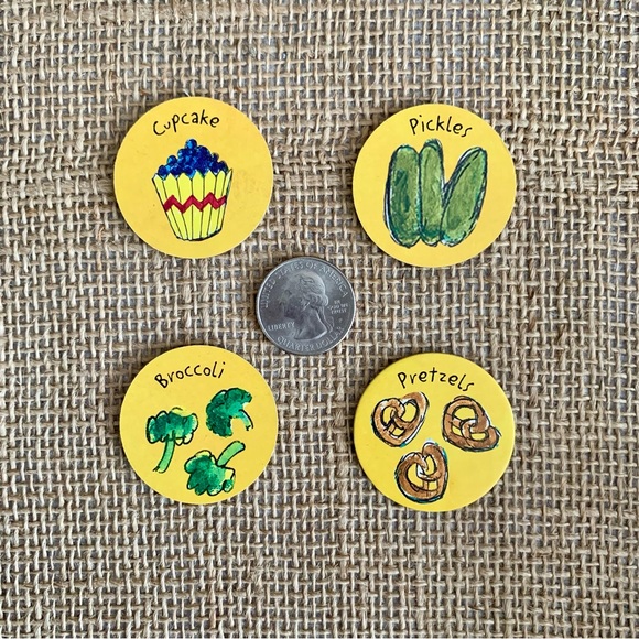 PETE THE CAT Pizza Pie Game & Pete the Cat Coloring Book - Picture 11 of 15